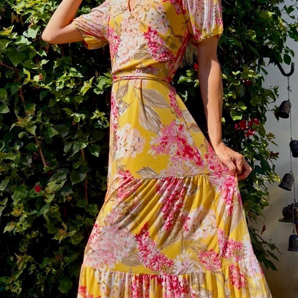 Vibrant Floral Maxi Dress in Yellow